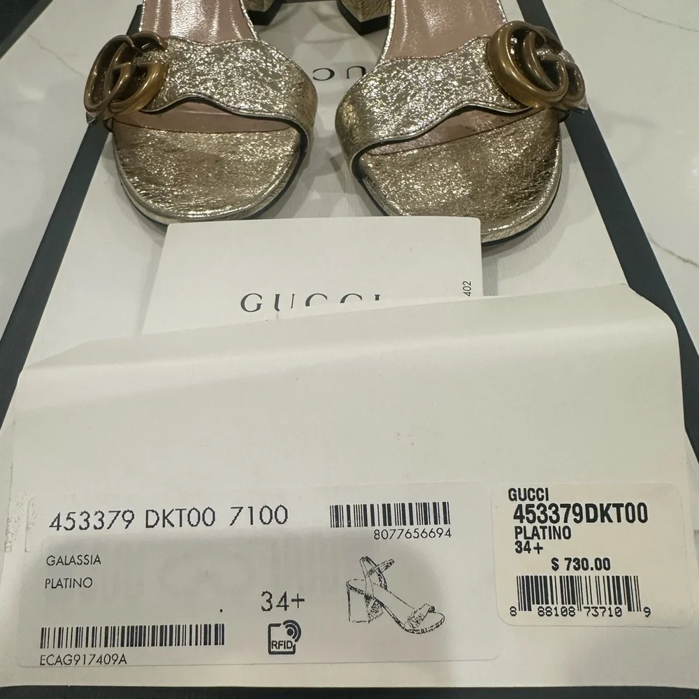 Gucci Metallic Gold Women's Sandals - Picture 2 of 5